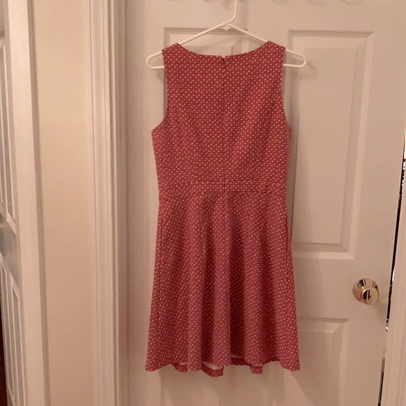 Limited Dress dark coral flattering style - Picture 2 of 7